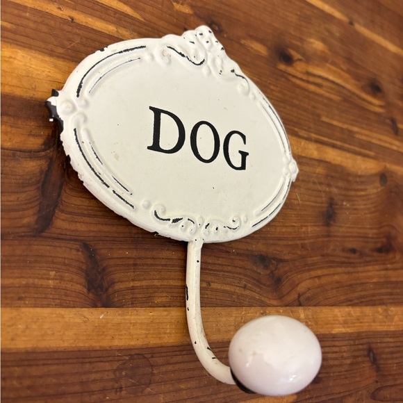 White Enamel "Dog" Leash Hanger Metal Wall Key Rack Holder Leash Hook  5" - Picture 3 of 8